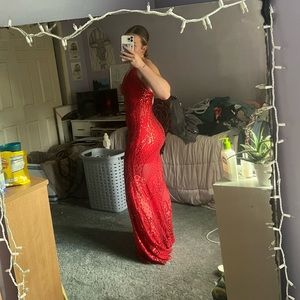 Prom dress ,, worn once !!